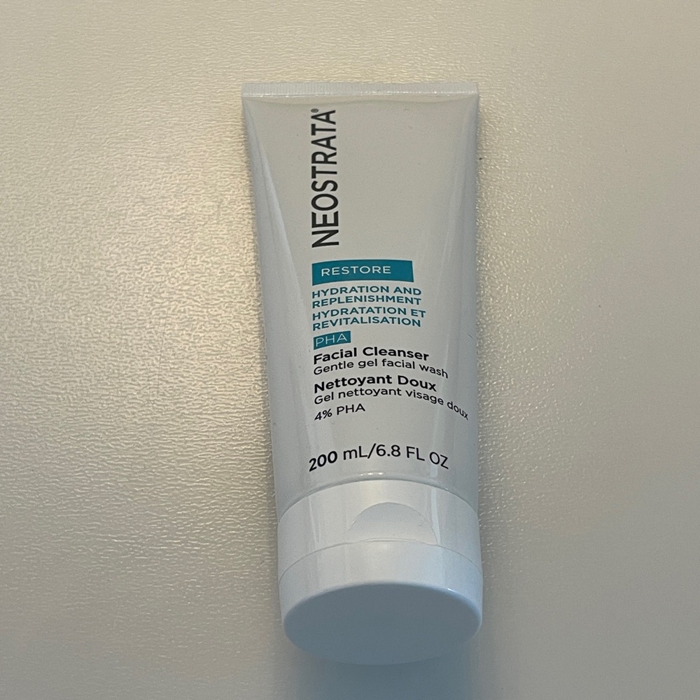 NEW Neostrata PHA restore Facial Cleanser with 4% PHA 200ml